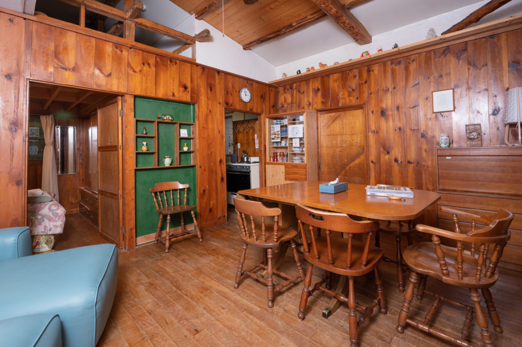 Cabin 3 Dining Room