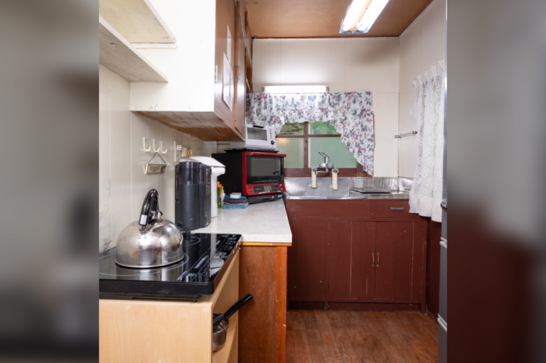 Kitchen Cabin ＃9