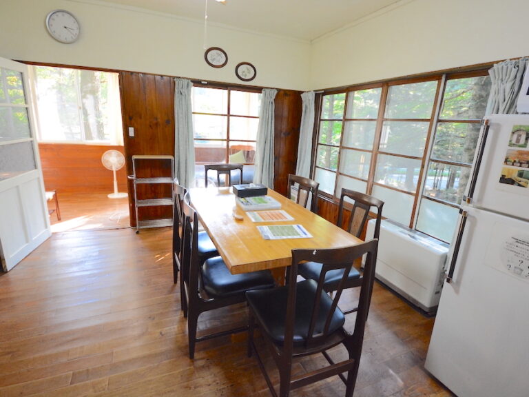 Dining Area Cottage #6