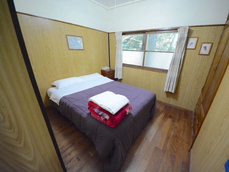 Bedroom 1 Cottage #6