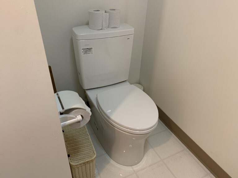 Bathroom Cottage #26