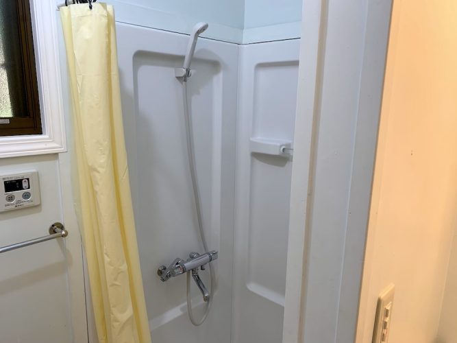 Shower Cottage #10
